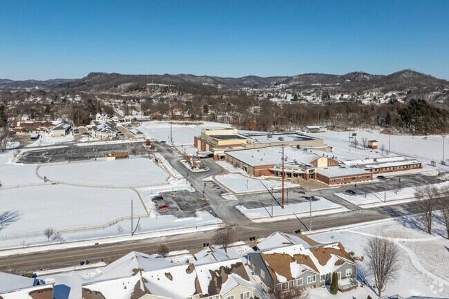 Luther High School in Onalaska received a B grade from Niche.