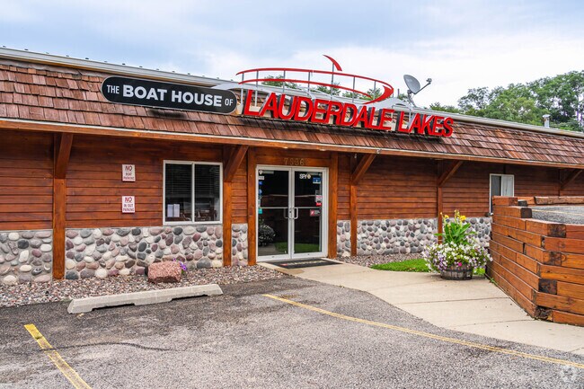 The Boat House of Lauderdale Lakes sells watercraft and accessories with dockside service.