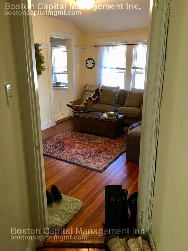 91 Wallingford Rd unit 3, Brighton, MA 02135 - photo 7