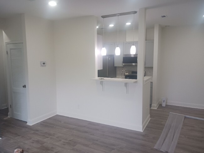 601 E Burgess Rd unit C3, Pensacola, FL 32504 - photo 5