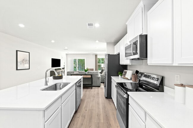 6649 Red Oak Way unit 37769118, Stone Mountain, GA 30087 - photo 4