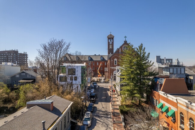 Mount Adams residents love their community.