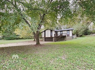 2708 Shoemaker St, Birmingham, AL 35235