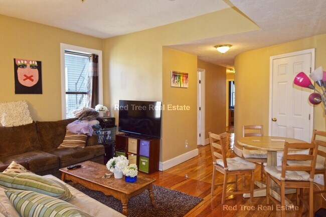 18 Highgate St unit 3, Boston, MA 02134 - photo 3
