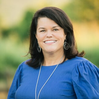 Suzanne Waters