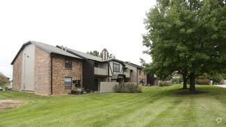 36 Cedar Circle Dr, Lake Saint Louis, MO 63367