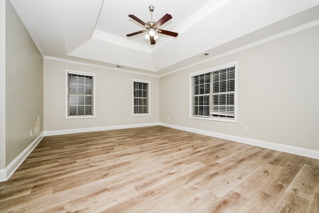 2328 Reeves Creek Rd, Jonesboro, GA 30236 - photo 7