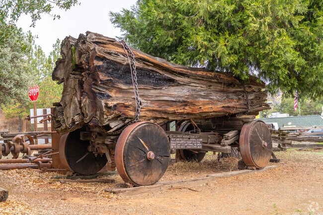 Locals enjoy exploring Mariposa’s rich history at the museum.