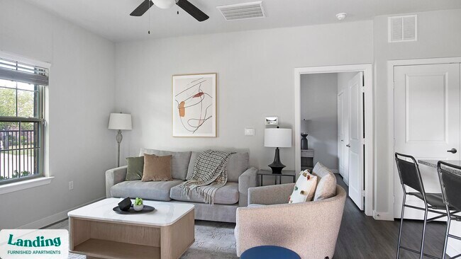 8200 Clarksprings Dr unit 2504.1406877, Dallas, TX 75236 - photo 2