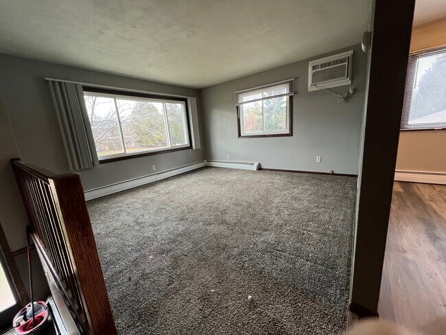 5415 Schmutzler St, Schofield, WI 54476 - photo 4