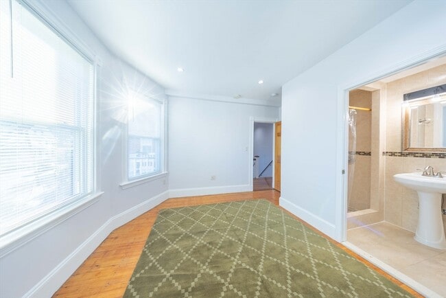 7 Alcott St unit 2, Allston, MA 02134 - photo 2