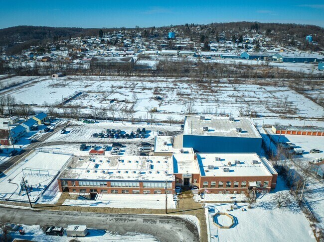 Beaver County Christian Elementary has earned a B rating from Niche.