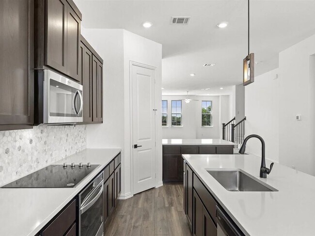 4300 Henderson Ave unit 36487535, North Richland Hills, TX 76180 - photo 7