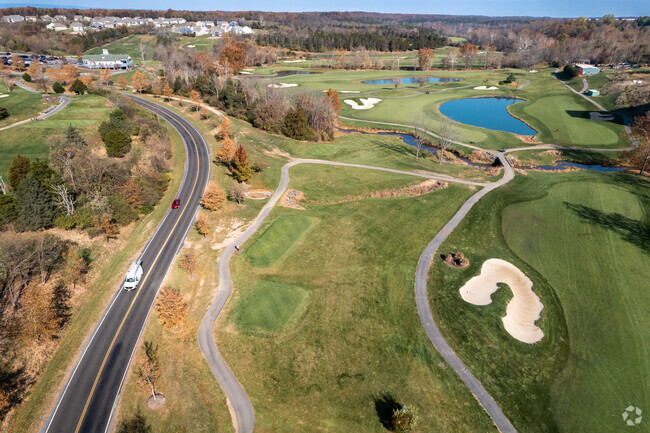 The Blue Ridge Shadow Golf Club is a beautiful course with fresh air and mountain views.