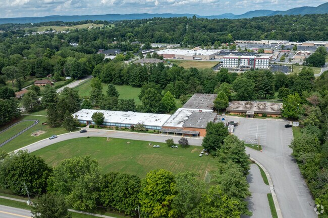 The student population of Margaret Beeks Elementary is 369 and the school serves PK-5.