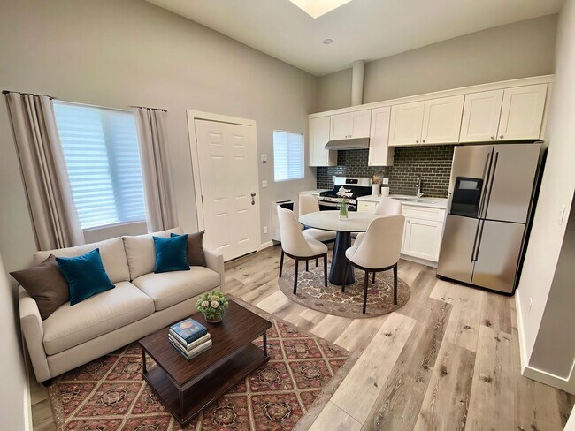 Sweet Spot Alert! Cozy 1 Bed in the Heart of LA, Los Angeles, CA 90015 - photo 7