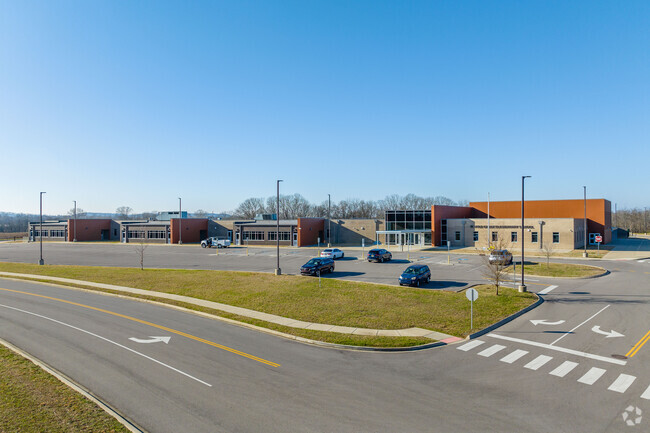 Battle Creek Elementary School has ample parking for parent teacher conferences in Spring Hill.