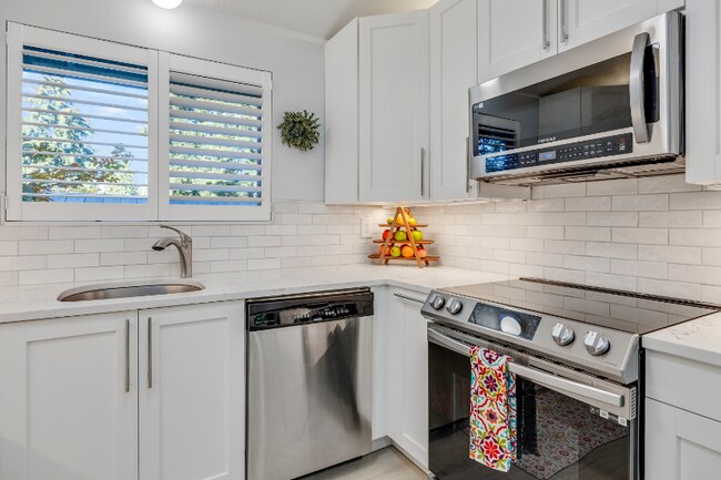 1200 NE Territorial Rd, Canby, OR 97013 - photo 7