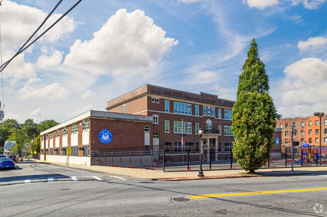 Las Hermanas School - Yonkers, NY