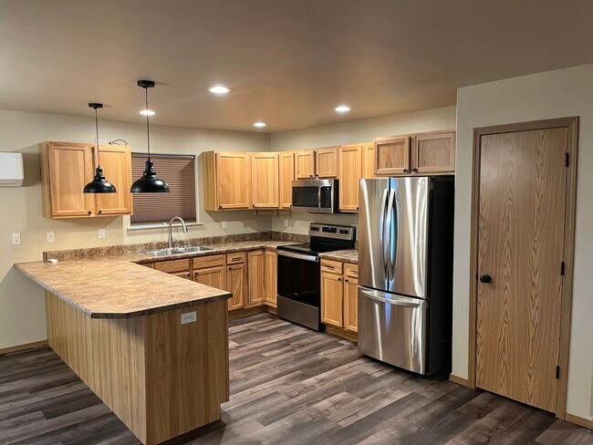 105 Kynzie Ln, Kalispell, MT 59901 - photo 3