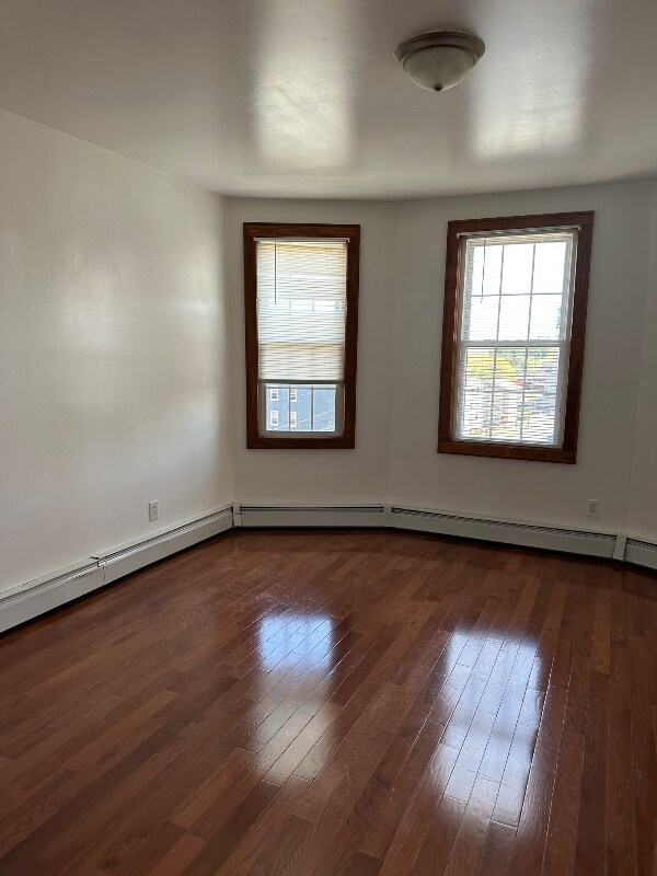 37 Lyman St, New Britain, CT 06053 - photo 5