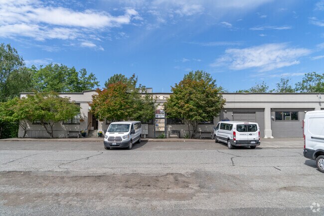 Explorations Academy building