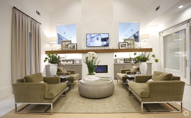 Mansions in the Park, Baton Rouge, LA 70808 - photo 2