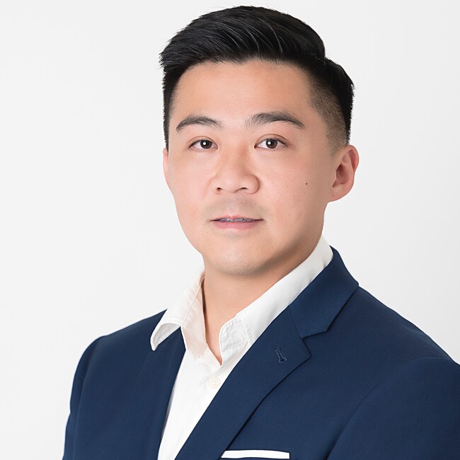 Agent Photo