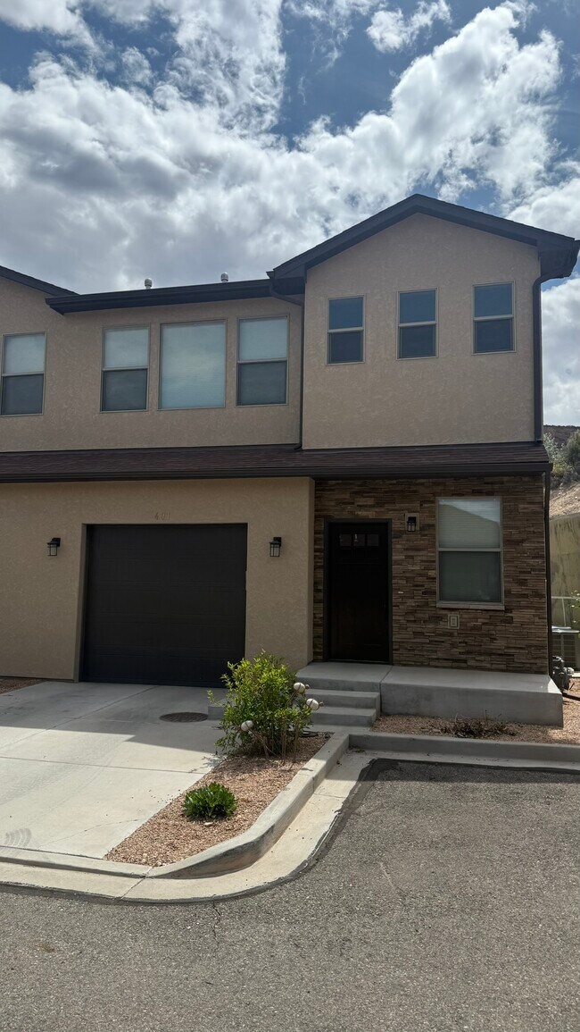 491 Tiara Rado Ct, Grand Junction, CO 81507