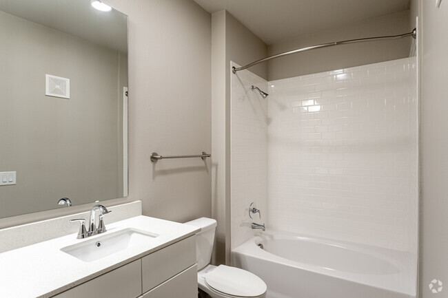1BR, 1BA - The Maggie