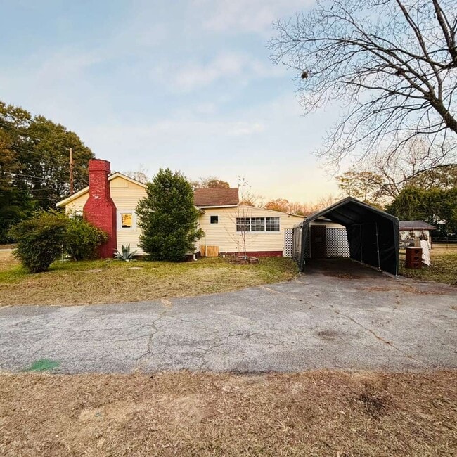 17 School Rd, Hampton, GA 30228 - photo 2