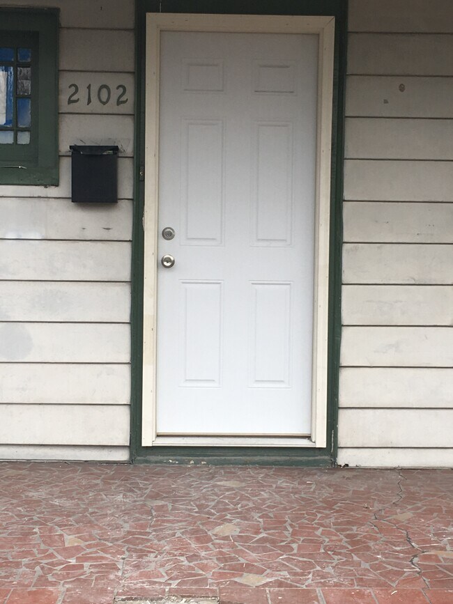 2102 Marshall Ave, Newport News, VA 23607