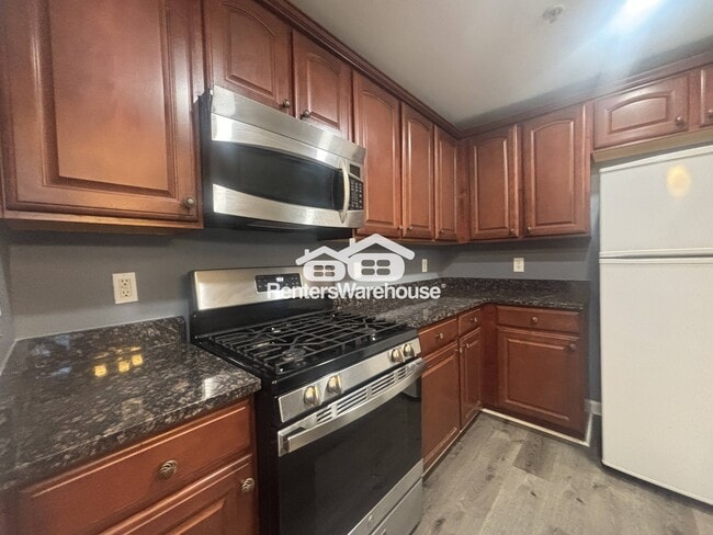 923 Pine Forest Ln, Upper Marlboro, MD 20774 - photo 5