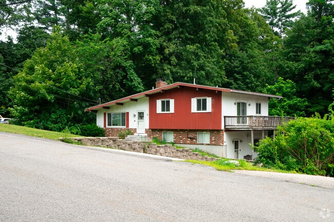 Homes in Salem come in a variety of sizes, including more modest homes for first time buyers.