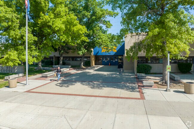 Edward C Reed High School in Spark offers dual enrollment with the University of Nevada.