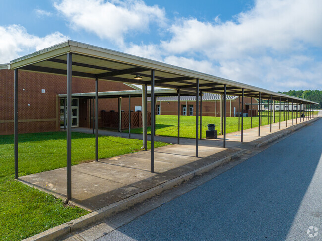 Madras Middle School Is a safe learning environment.