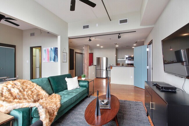 1039 Constance St unit ID1265376P, New Orleans, LA 70130 - photo 5