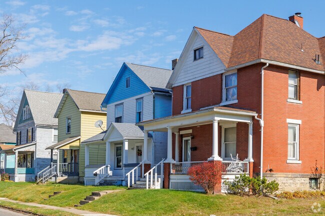 An eclectic row of homes in the Farrell neighborhood.