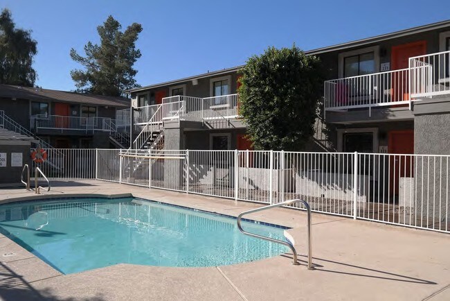 Evergreen on Hayden, Tempe, AZ 85281 - photo 4