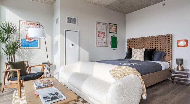 1125 W Carroll Ave, Chicago, IL 60607 - photo 3