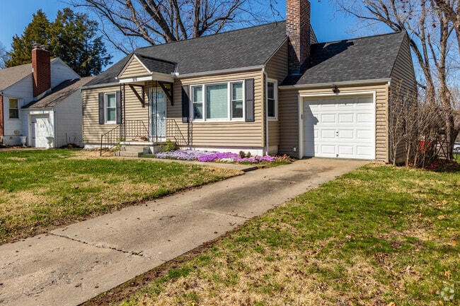 Ranch style home are commonly found in the Crestview Neighborhood.