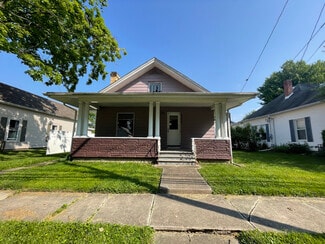 324 E Center St, Blanchester, OH 45107