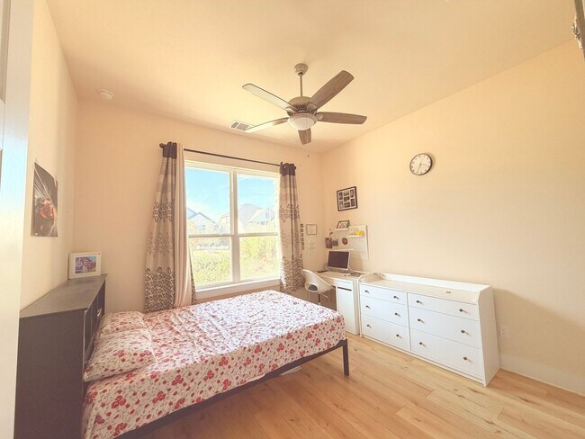 1832 Indian Apple Way, Leander, TX 78641 - photo 6