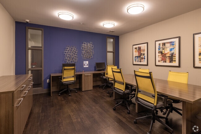 Mulberry Study Room