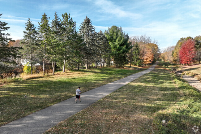 Elton Hills Run Park is a paved trail that runs from Elton Hills to the Zumbro River.
