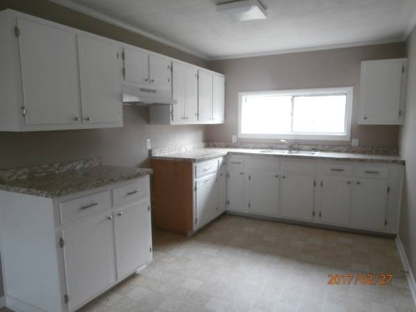 1105 Reynolds Rd, Paragould, AR 72450 - photo 7