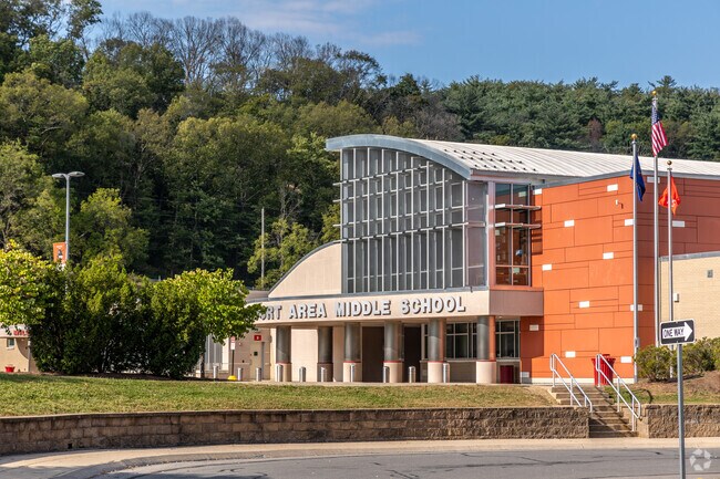 Williamsport Area Middle School serves grades 7 and 8 nearby.