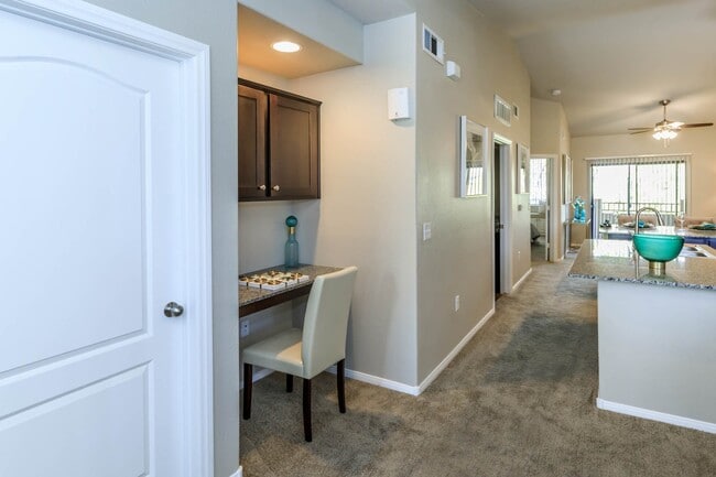 El Dorado 928 SQFT 1 Bed 1 Bath