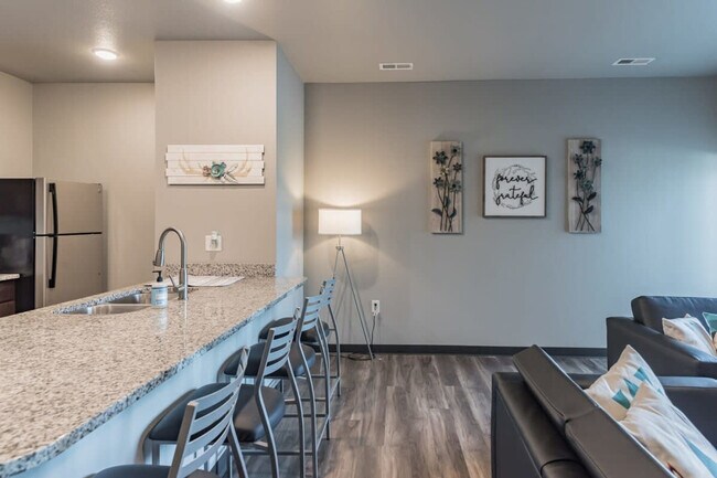 1206 S 4th St unit ID1261664P, Ames, IA 50010 - photo 5