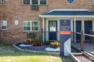 1701 Salem Rd, Burlington, NJ 08016